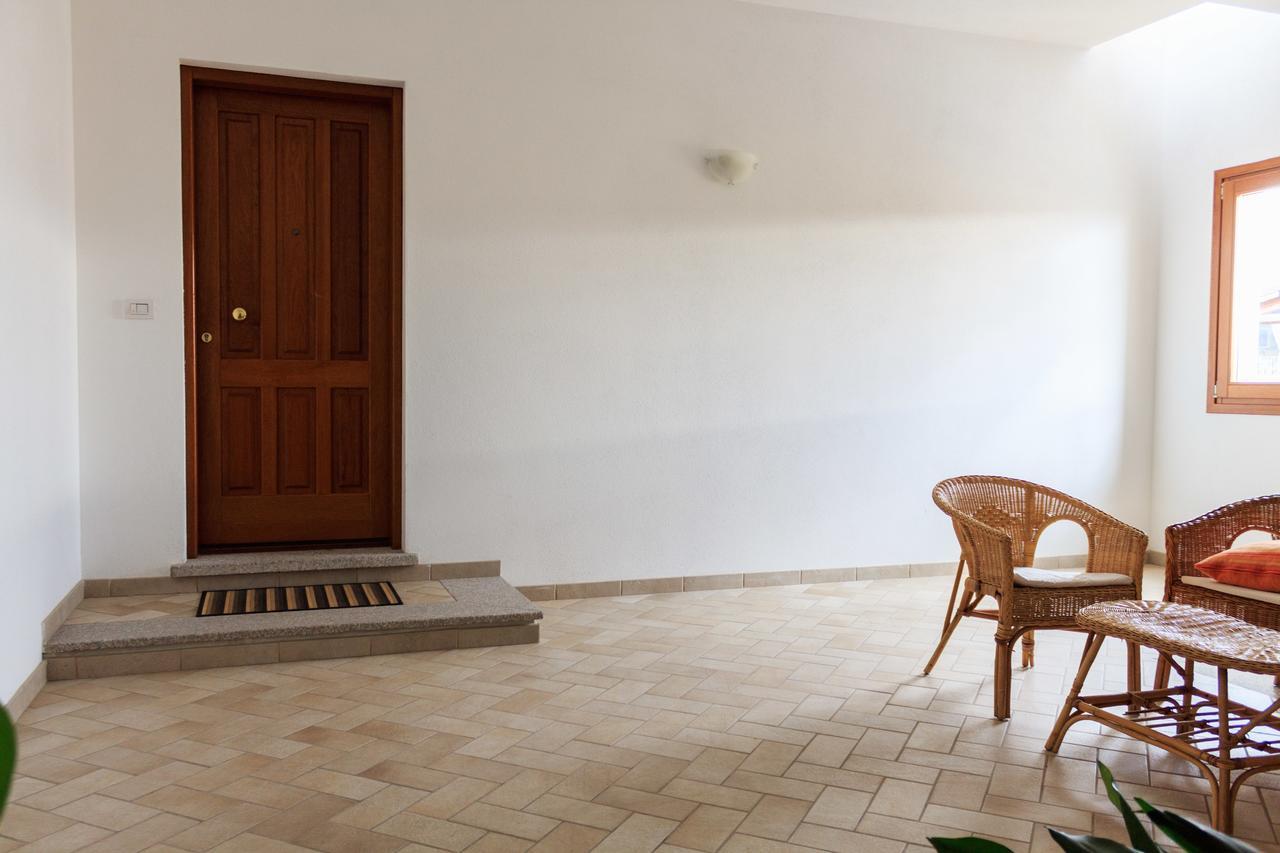 Sanpietroburgo 22 Appartement Olbia Buitenkant foto