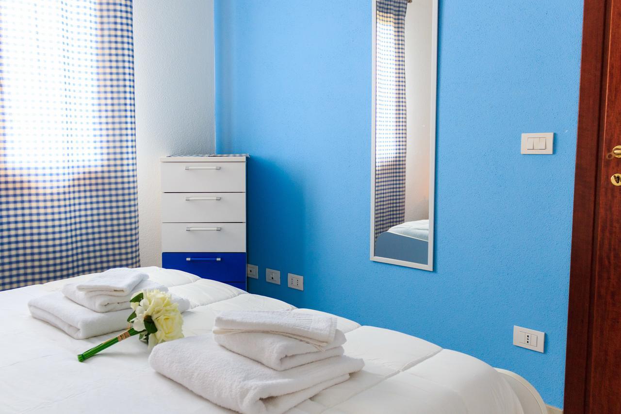 Sanpietroburgo 22 Appartement Olbia Buitenkant foto